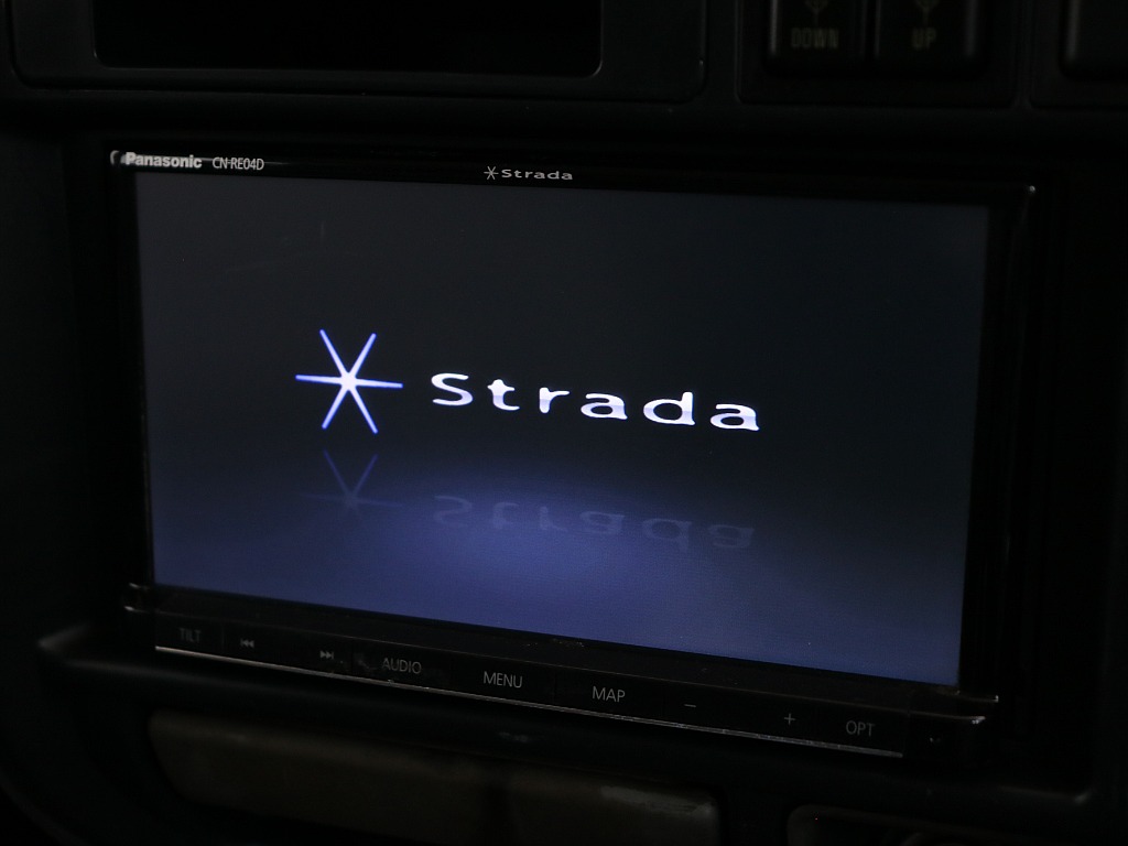 strada製ナビ！