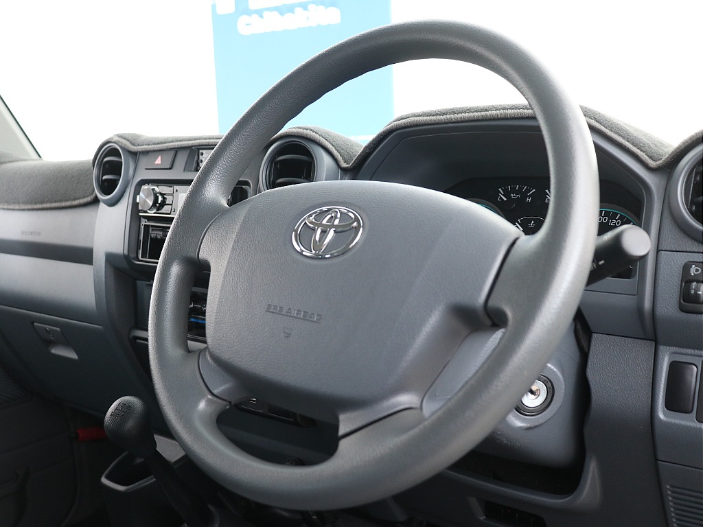 純正ステアリング！