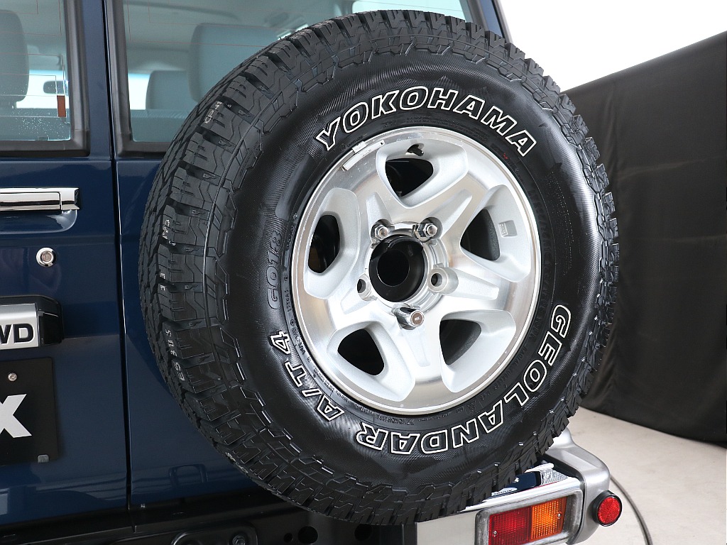 トヨタ ランドクルーザー70(35枚目)