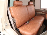 後部座席もご覧の通りで綺麗に保たれております！