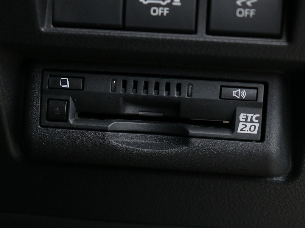 2.0ETC車載器搭載済み！高速走行にも必需品です！
