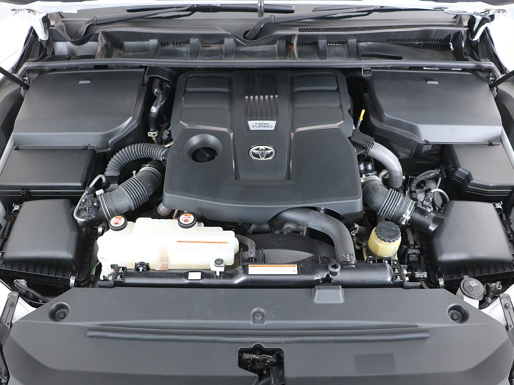 ガソリンツインターボエンジン！パワー不足には申し分なし！