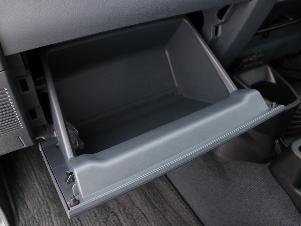 グローブボックス！