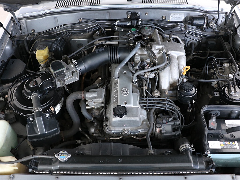直6の１FZエンジン（4500ｃｃ）！大迫力エンジンを堪能してください！