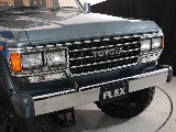 後期型の大きな特徴の角目4灯フェイス！