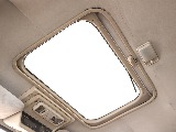 ハイルーフ車両の為サンルーフも完備！動作も問題無く動いております！