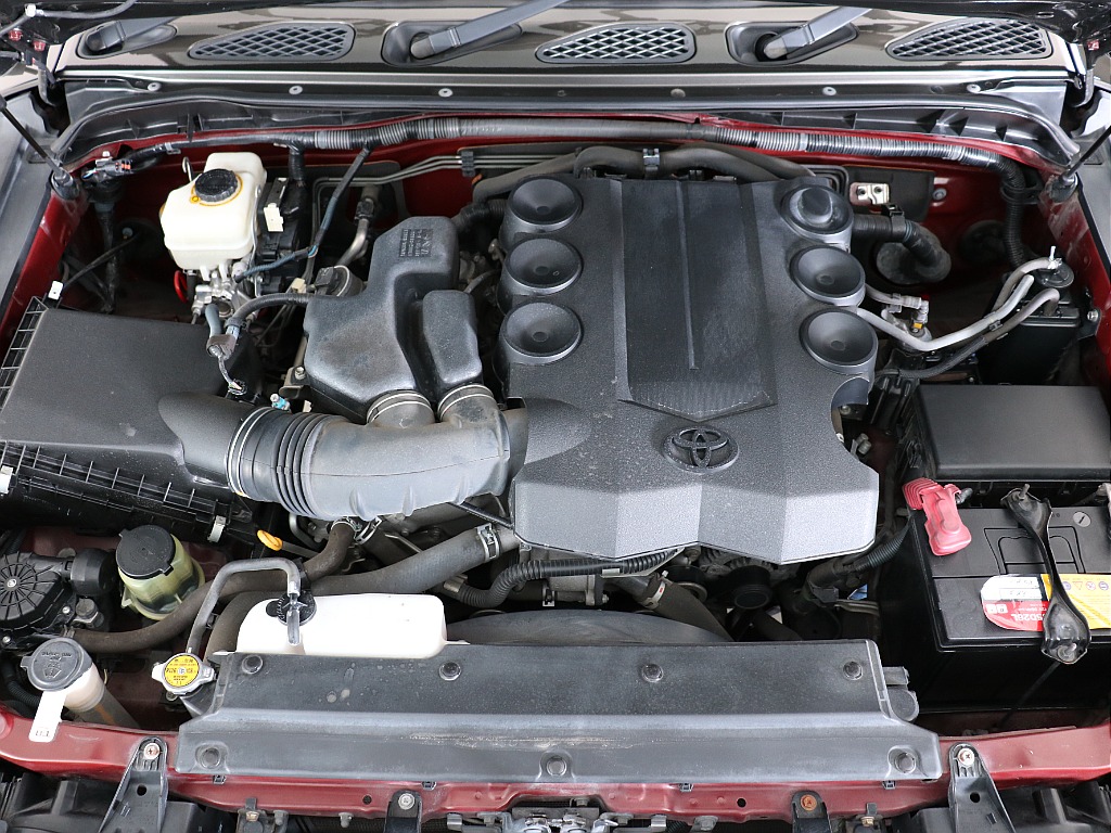 1GR4000㏄のハイパワーエンジン！どの場面でも活躍できるお車です！