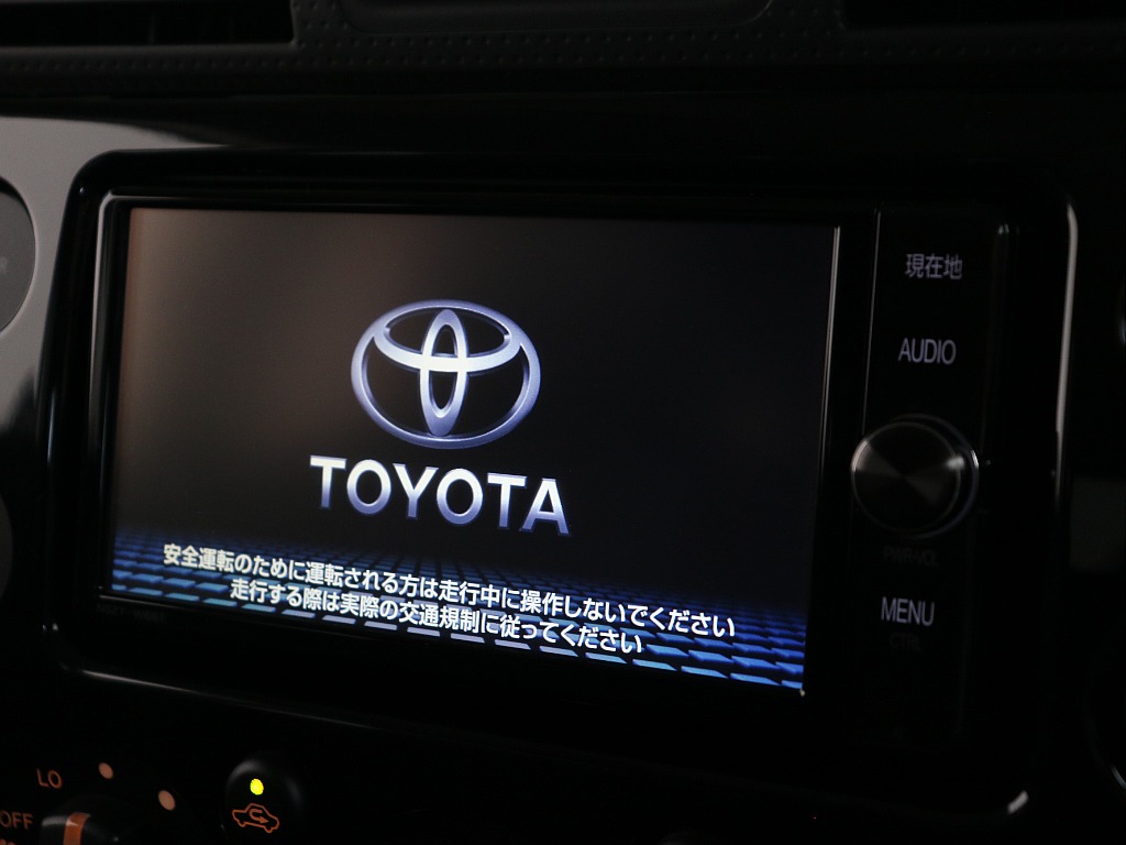 トヨタ&nbsp;FJクルーザー&nbsp;4.0ブラックカラーパッケージ 4WD&nbsp;&nbsp;千葉県の詳細画像&nbsp;その17