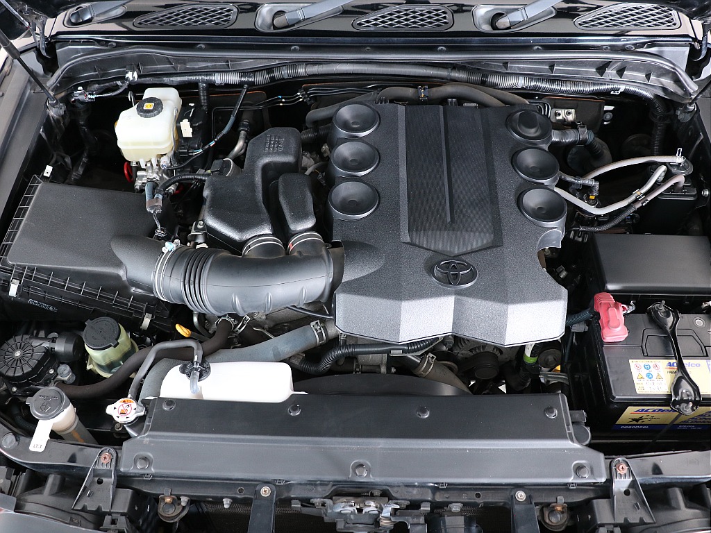 トヨタ&nbsp;FJクルーザー&nbsp;4.0ブラックカラーパッケージ 4WD&nbsp;&nbsp;千葉県の詳細画像&nbsp;その3
