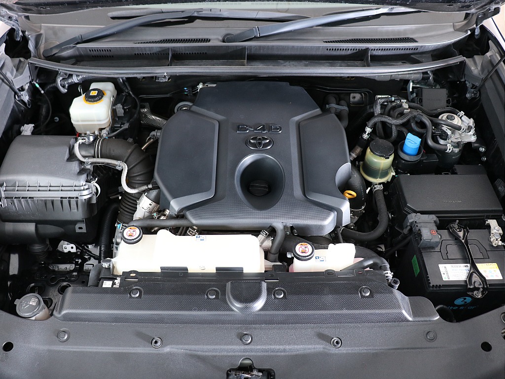 2.8Lのハイパワーエンジン搭載！