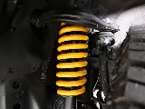オリジナルコイルにて2インチリフトアップ施工済み！