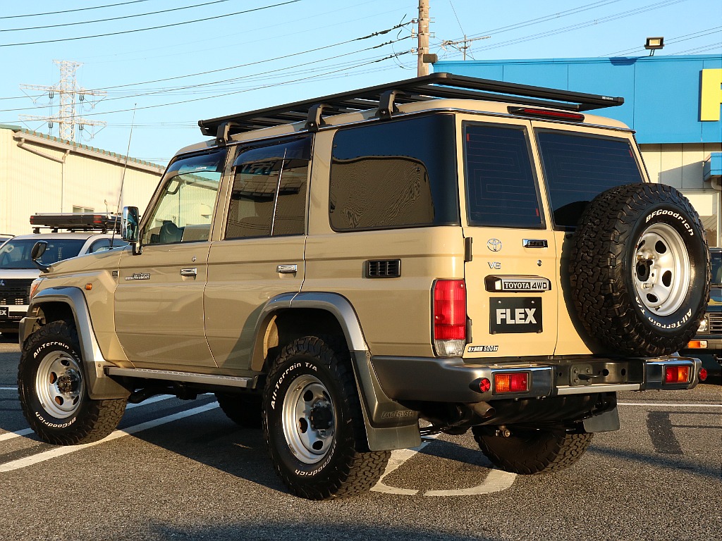 トヨタ&nbsp;ランドクルーザー70&nbsp;70 5ドア4.0 4WD&nbsp;&nbsp;千葉県の詳細画像&nbsp;その14