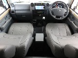 トヨタ&nbsp;ランドクルーザー70&nbsp;70 5ドア4.0 4WD&nbsp;&nbsp;千葉県の詳細画像&nbsp;その2