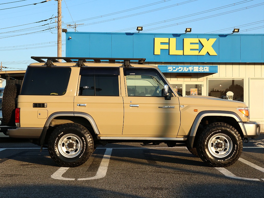 トヨタ&nbsp;ランドクルーザー70&nbsp;70 5ドア4.0 4WD&nbsp;&nbsp;千葉県の詳細画像&nbsp;その4