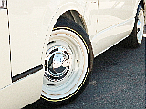 DEAN　クロスカントリー　マーガレットホワイト　16インチAWを装着済み！　タイヤはALEENCOUNTER　クラシックオーバル　ホワイトリボンを合わせました。