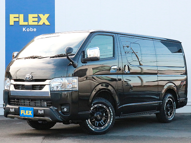☆未登録新車☆　ハイエースVディーゼルターボ4WDダークプライムⅡ特別仕様車をオフロード仕様に仕上げました！　車中泊対応のベッドキットType2を装備！　全国陸送納車OK！