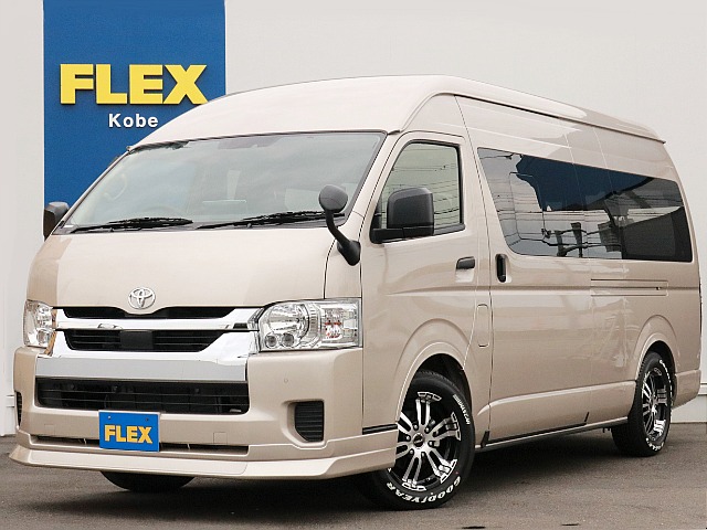 ☆新車☆　特設ベージュメタリックのボディカラー！　ハイエースDXスーパーロング ハイルーフ GLパッケージ ディーゼルターボ 4WDに様々なカスタムを施工！　仕事にもキャンプにも使える一台！