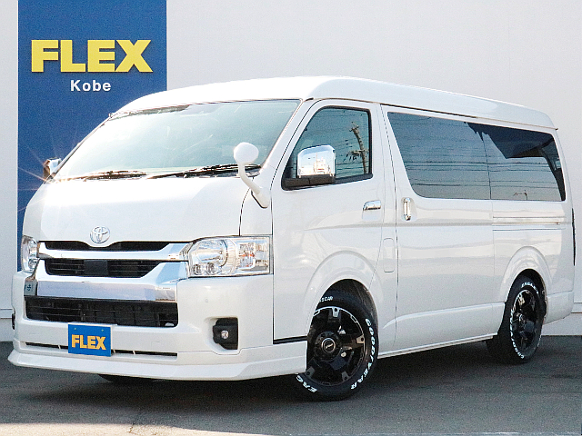 ☆新車☆　10人乗りワゴンGLガソリン2WD標準シート配列が神戸店に入庫しました！　FLEXアイテムを中心にカスタムパーツを多数装着した一台！　全国陸送納車可能です！