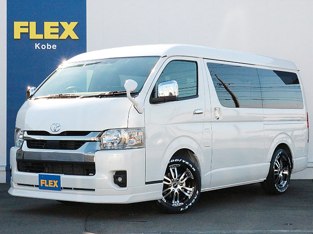 ☆未登録新車☆　ワイドバン ディーゼルターボ2WDに車中泊対応のFLEXベッドキットType2を搭載！　広いスペースを活かして追加カスタムの余地もあります。　仕事にもレジャーにも使える一台です！