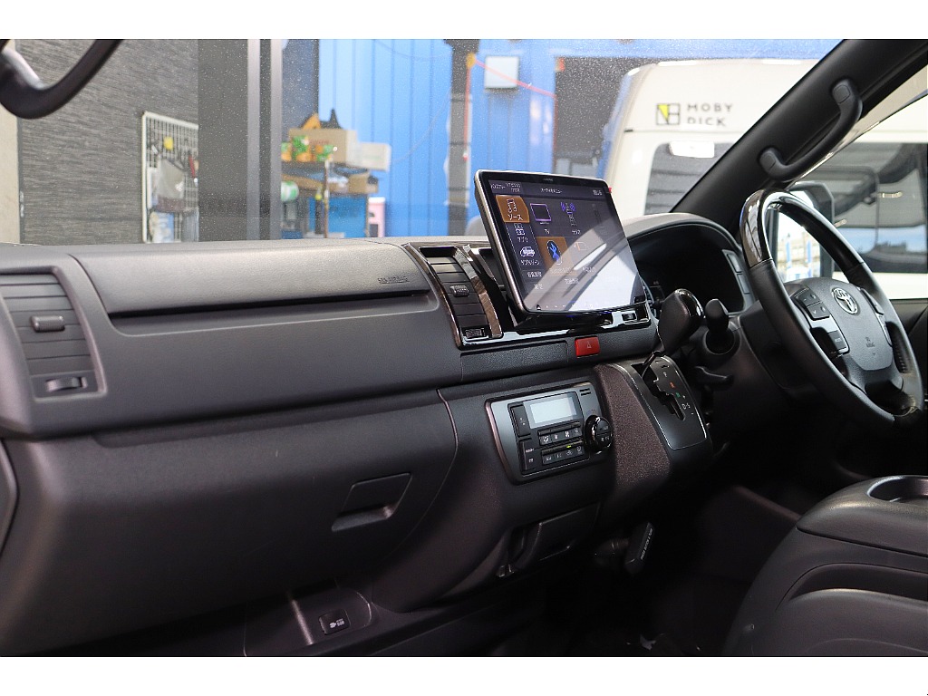 トヨタ ハイエースバン(43枚目)