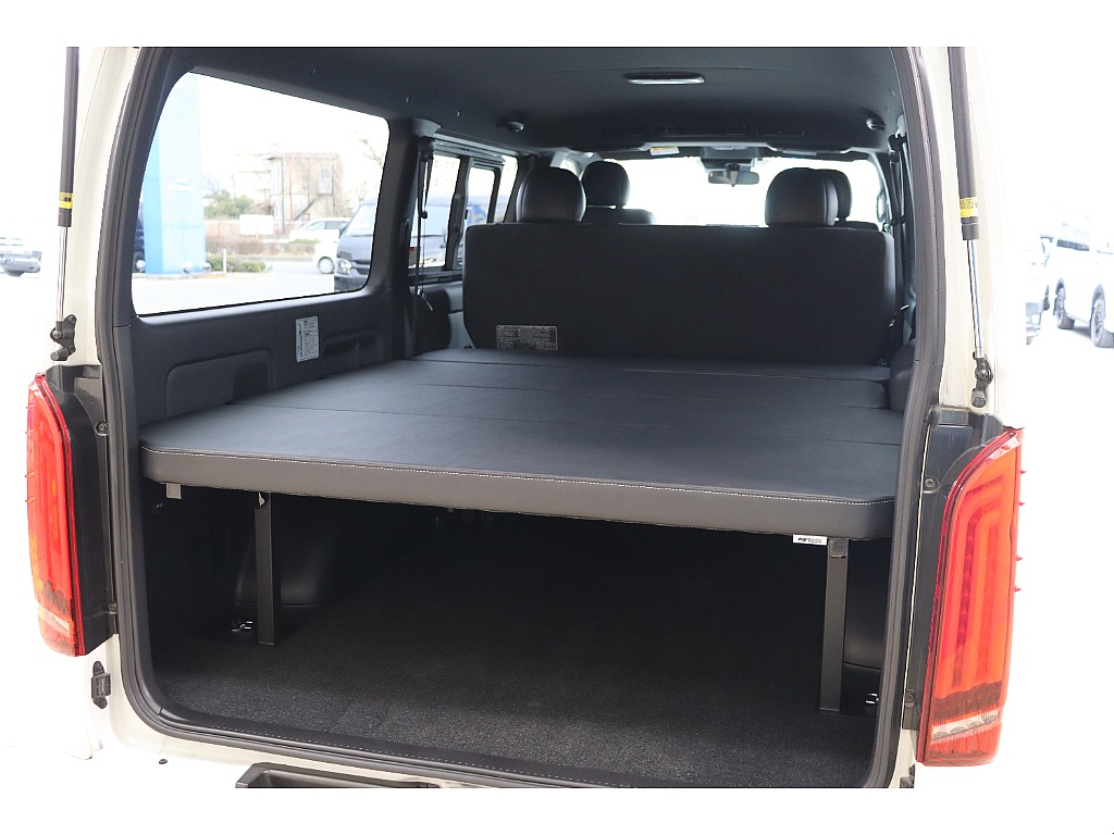 トヨタ ハイエースバン(53枚目)