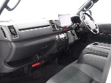 【R6年ハイエースVダークプライムⅡディーゼル４WD・パナ１０インチナビ】両側パワスラ・サイドバー【全国納車可能】