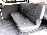 リヤにもシートカバーを装着