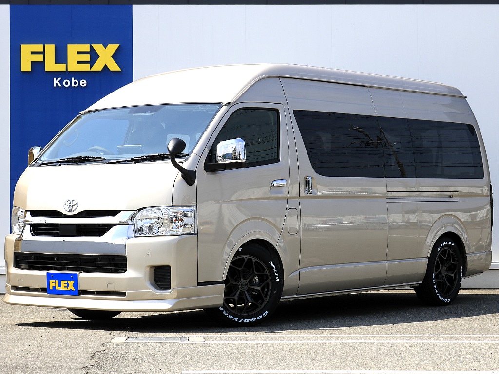 新車グランドキャビンガソリン２WDカスタム車両の入庫