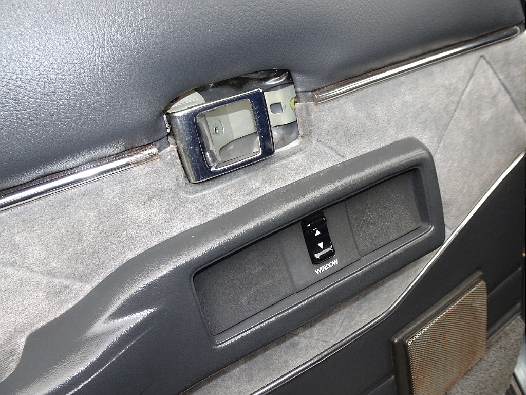 お問い合わせはランクル岡山店まで！！ＴＥＬ：０８６－４２０－２４２２