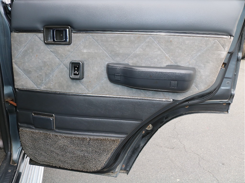 お問い合わせはランクル岡山店まで！！ＴＥＬ：０８６－４２０－２４２２