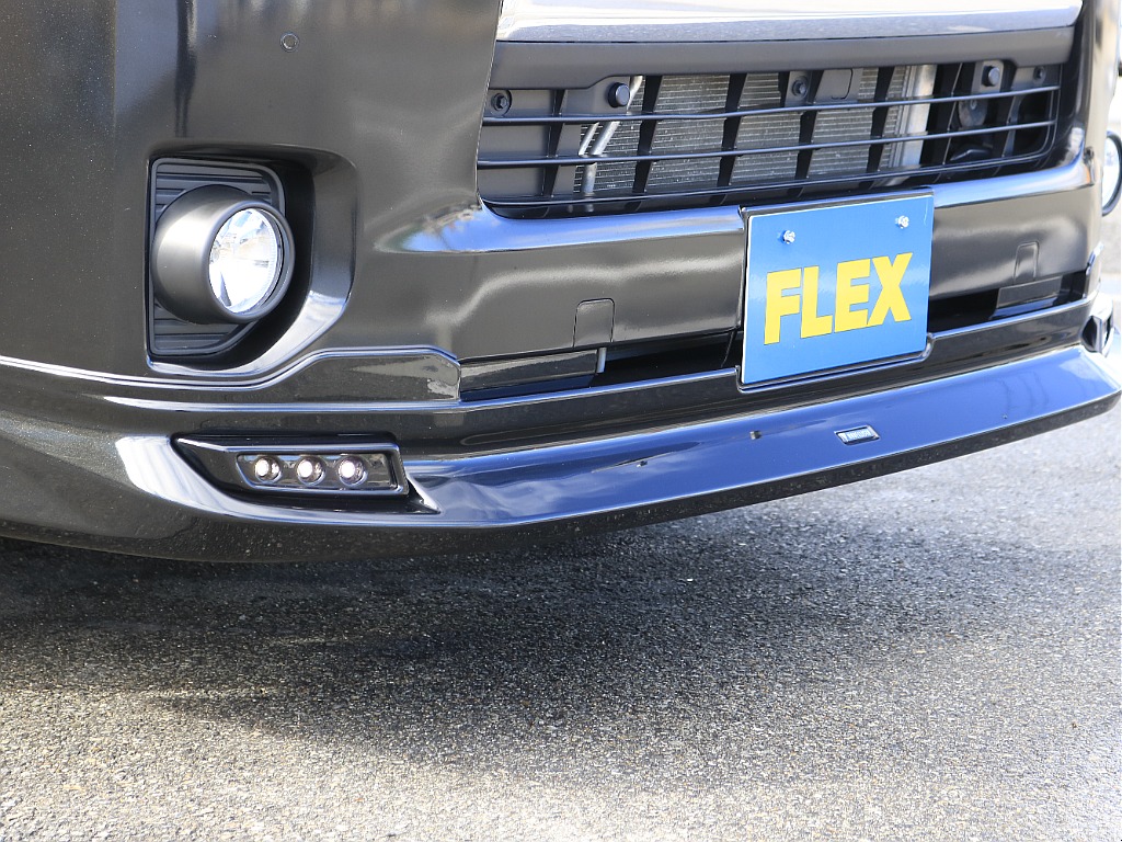 ディライト付きフロントスポイラー