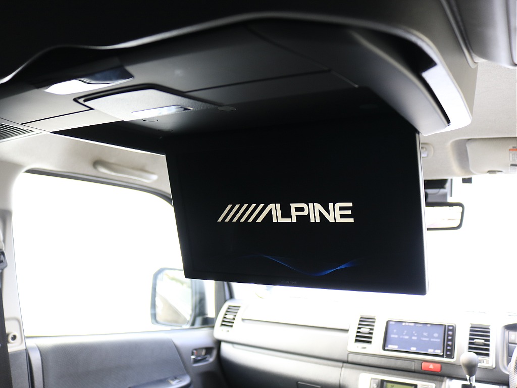 アルパイン製フリップダウンモニター