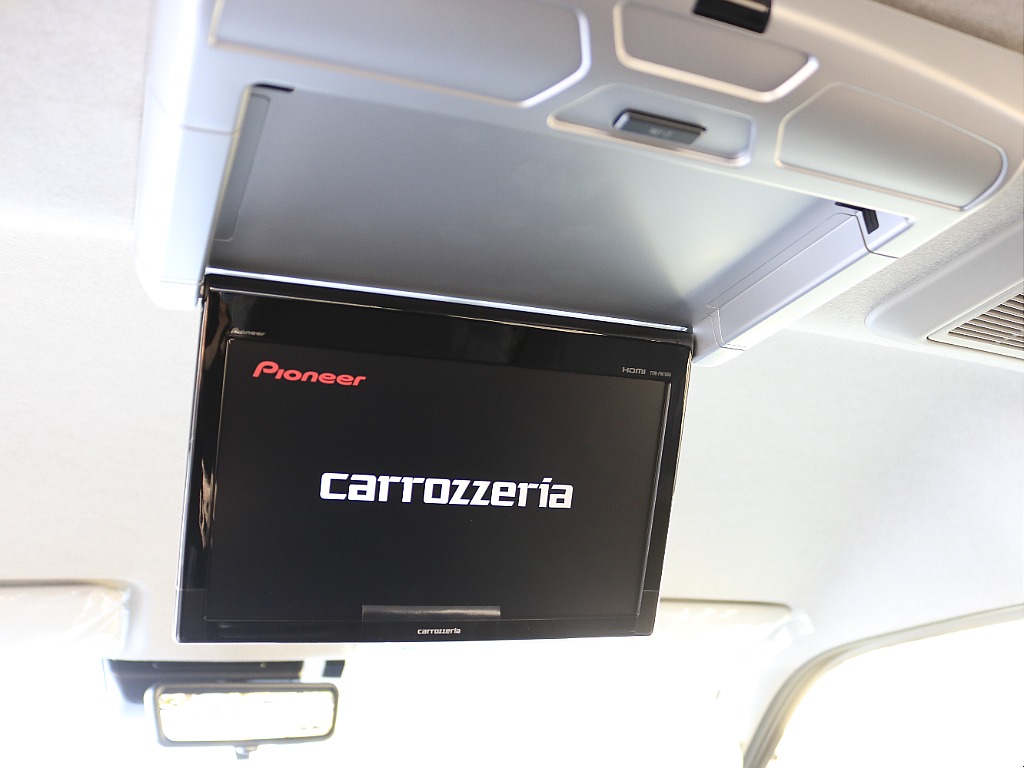 トヨタ ハイエース(5枚目)