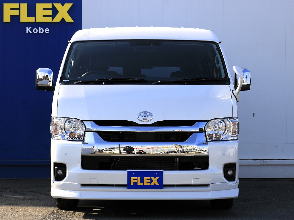 トヨタ ハイエース(8枚目)