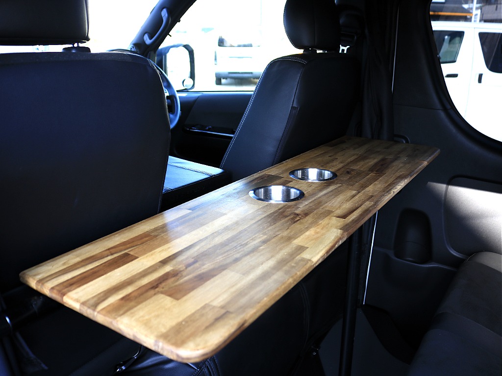 セカンドテーブル