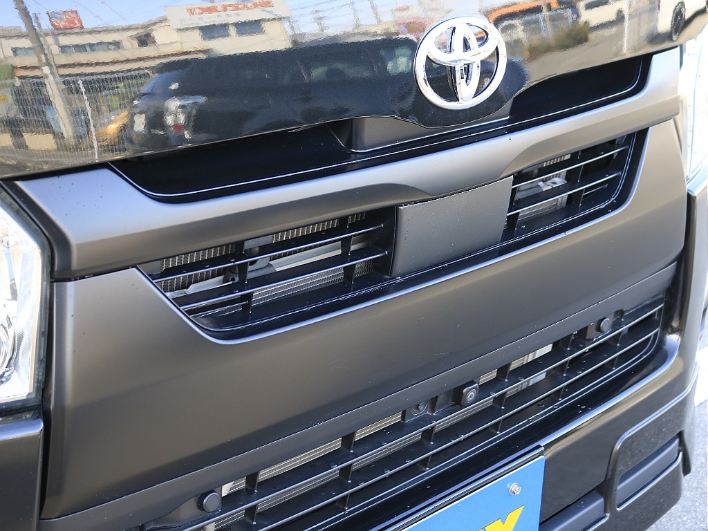 フロントグリルマッドブラック塗装