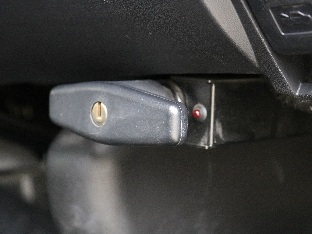 トヨタ ハイエースバン(17枚目)