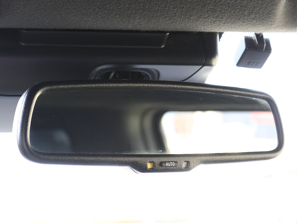 トヨタ ハイエースバン(18枚目)