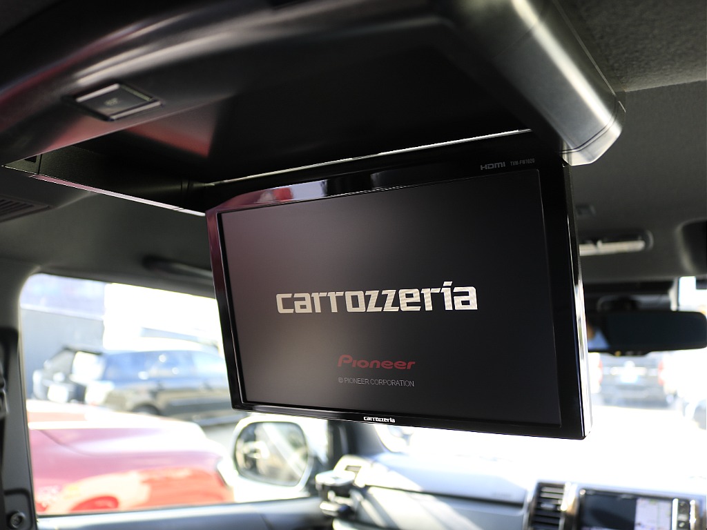 トヨタ ハイエースバン(4枚目)