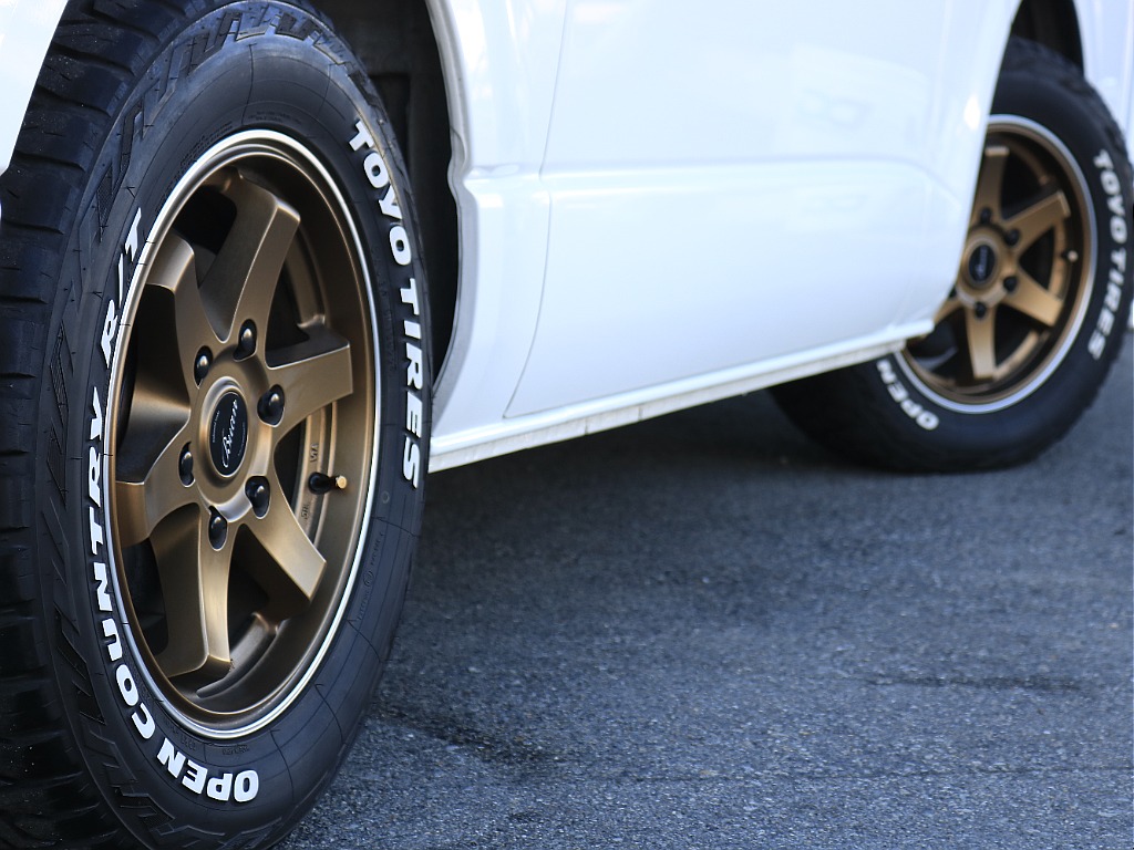 TOYOオープンカントリータイヤ