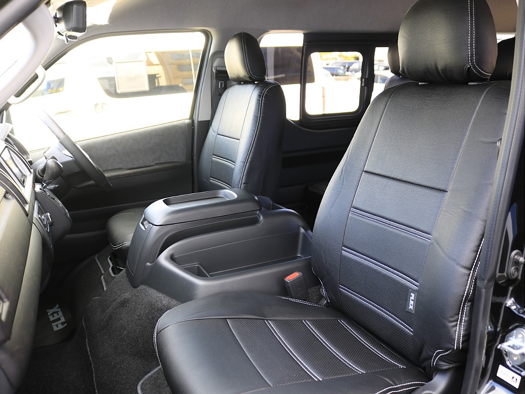 全席シートカバーを装着