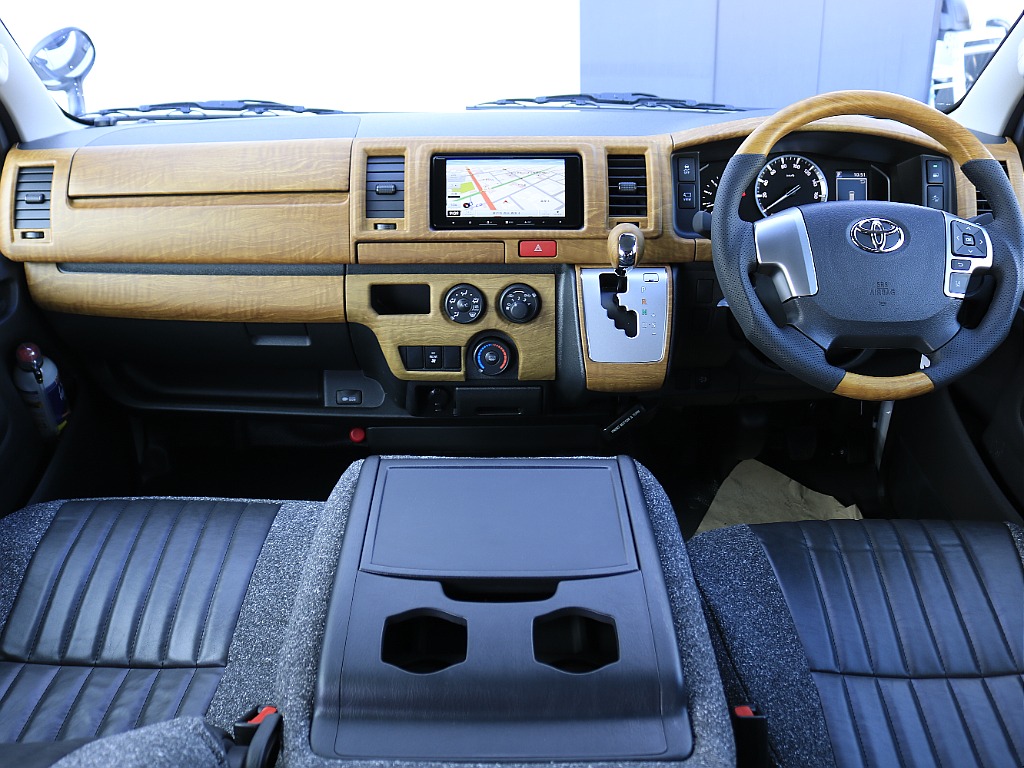 可愛らしいインパネ周り