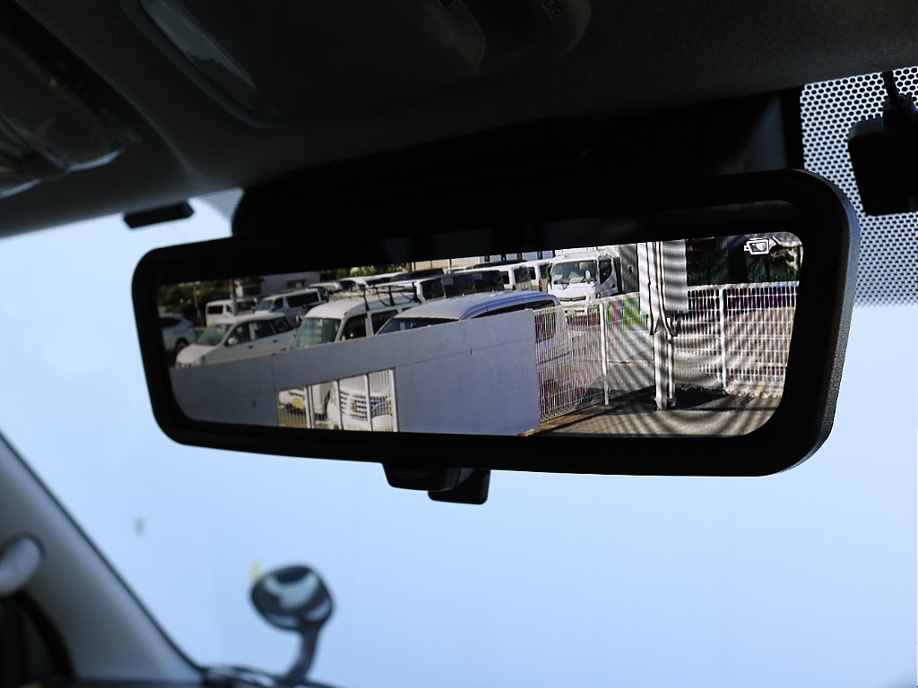 メーカーオプションデジタルインナーミラー