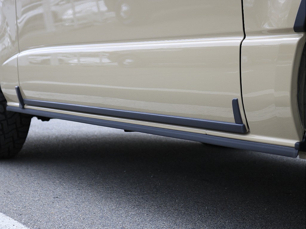 内外装、足回り、ナビと欲しい装備をパッケージングでコンプリートカスタム★もちろん追加カスタムもお任せください！どんなカスタムもお任せください！お客様のニーズに合わせたご提案をさせていただきます！