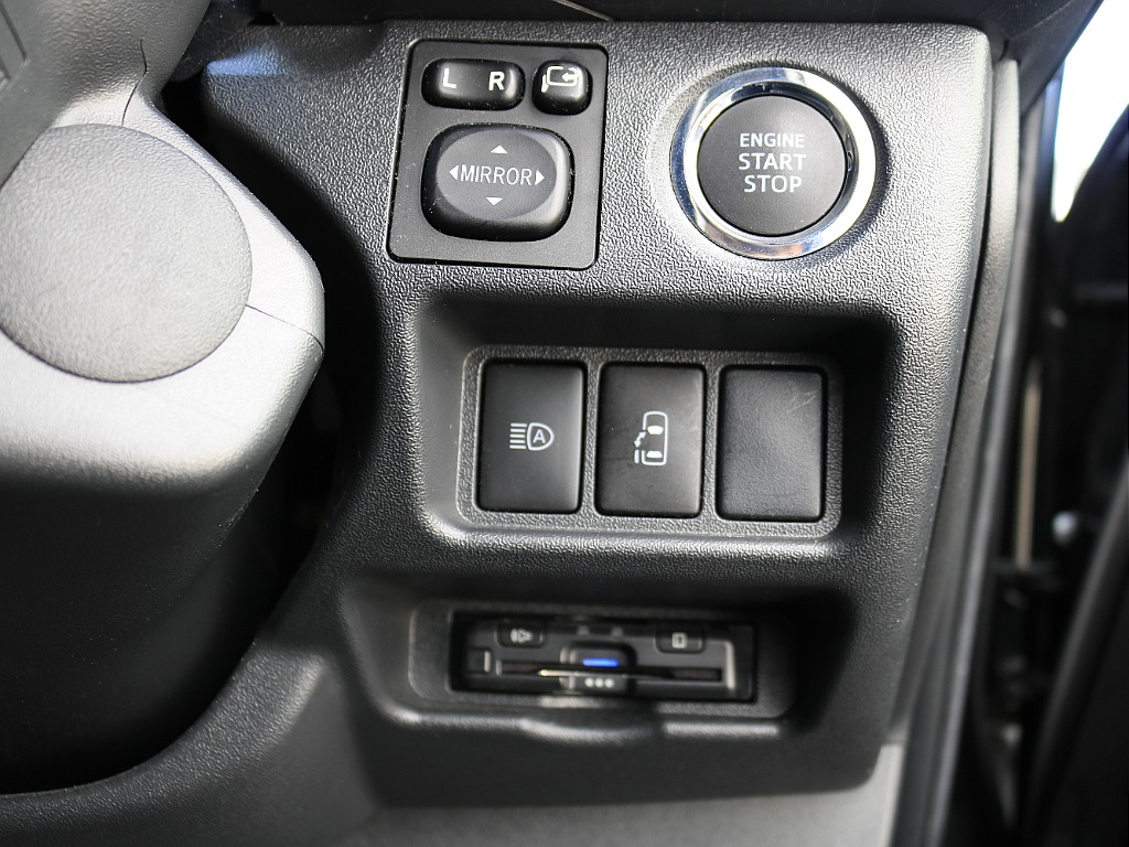 メーカーオプションパワースライドドア