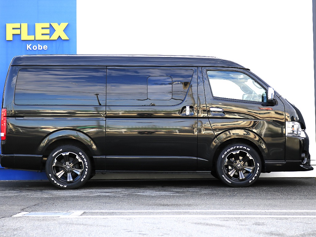 トヨタ ハイエースバン(9枚目)