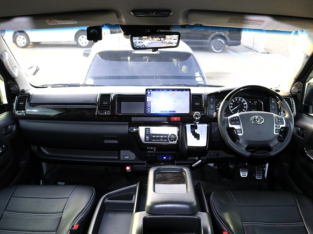 高級感のある内装に仕上がりました