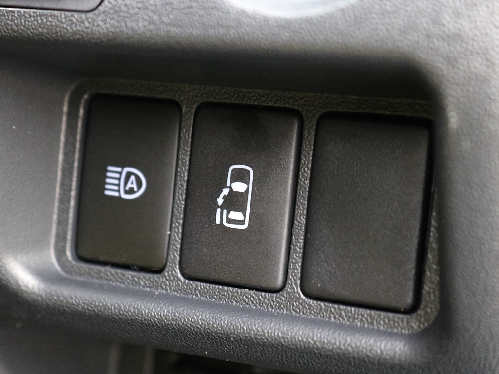 メーカーオプションパワースライドドア