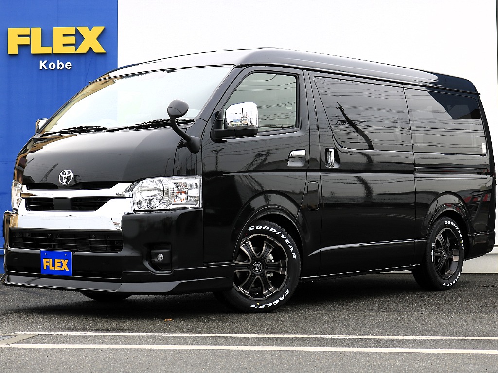 新車ハイエースワゴンガソリン２WDオリジナル内装架装familiar