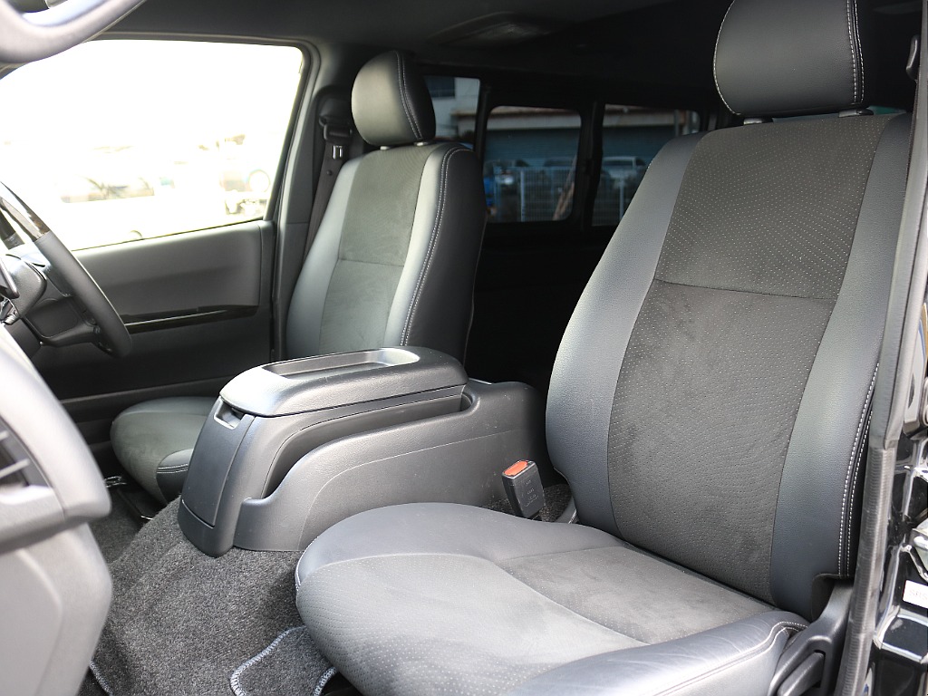 専用ハーフレザーシート